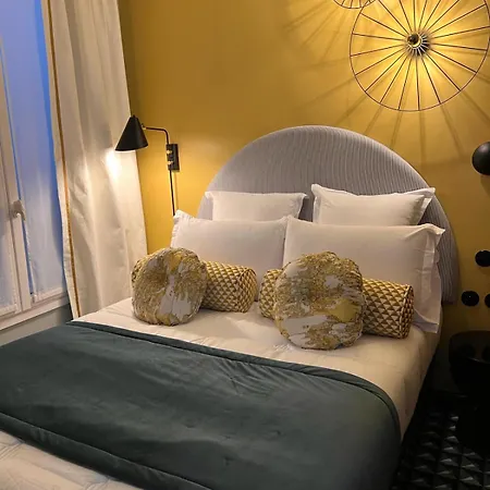 Le Clark 4* Paris