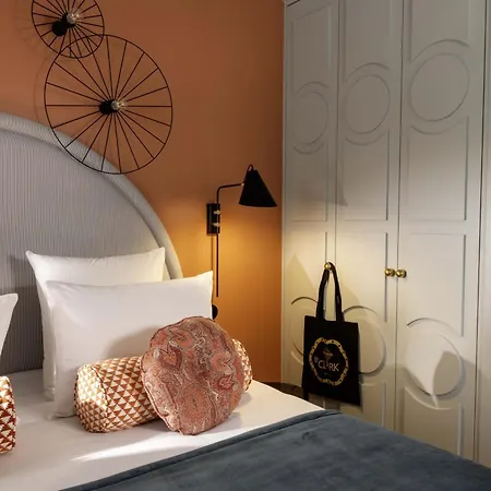 Le Clark 4* Paris