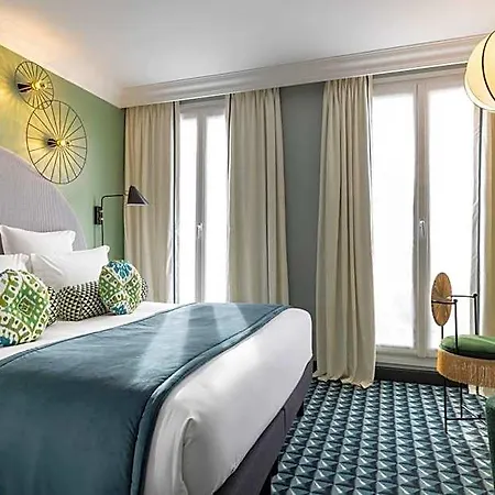 Le Clark 4* Paris