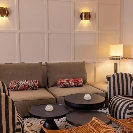 Otel Le Clark