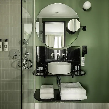 Otel Le Clark Paris